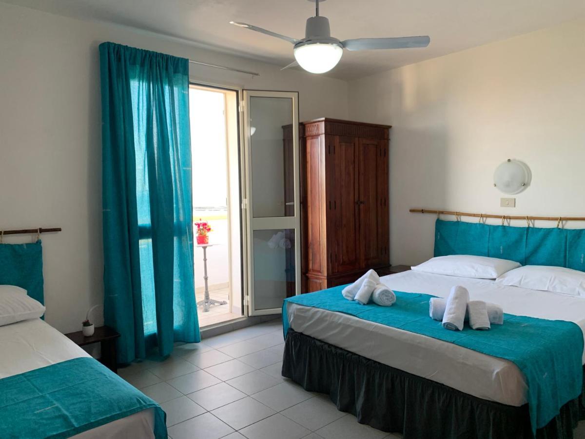 La Bussola Hotel Porto Palo Ngoại thất bức ảnh