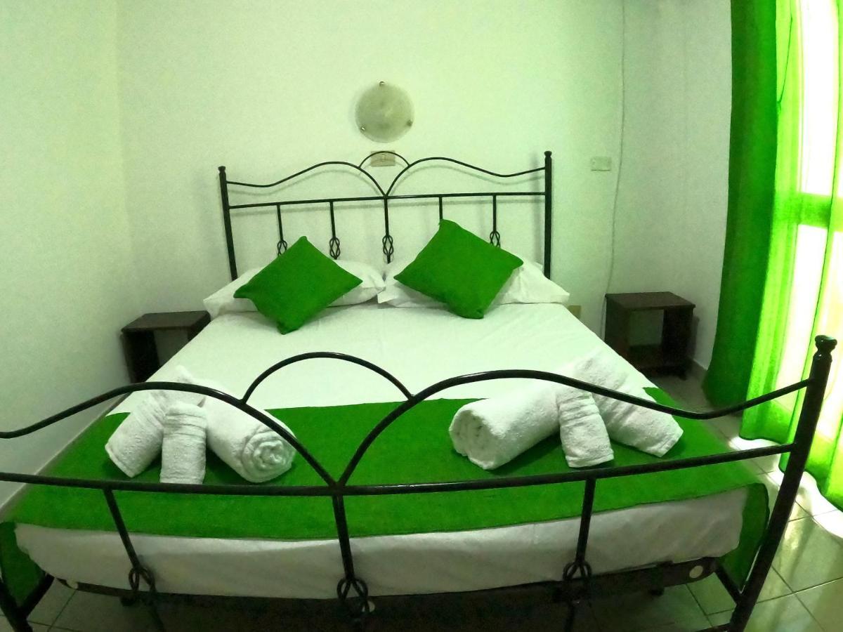 La Bussola Hotel Porto Palo Ngoại thất bức ảnh