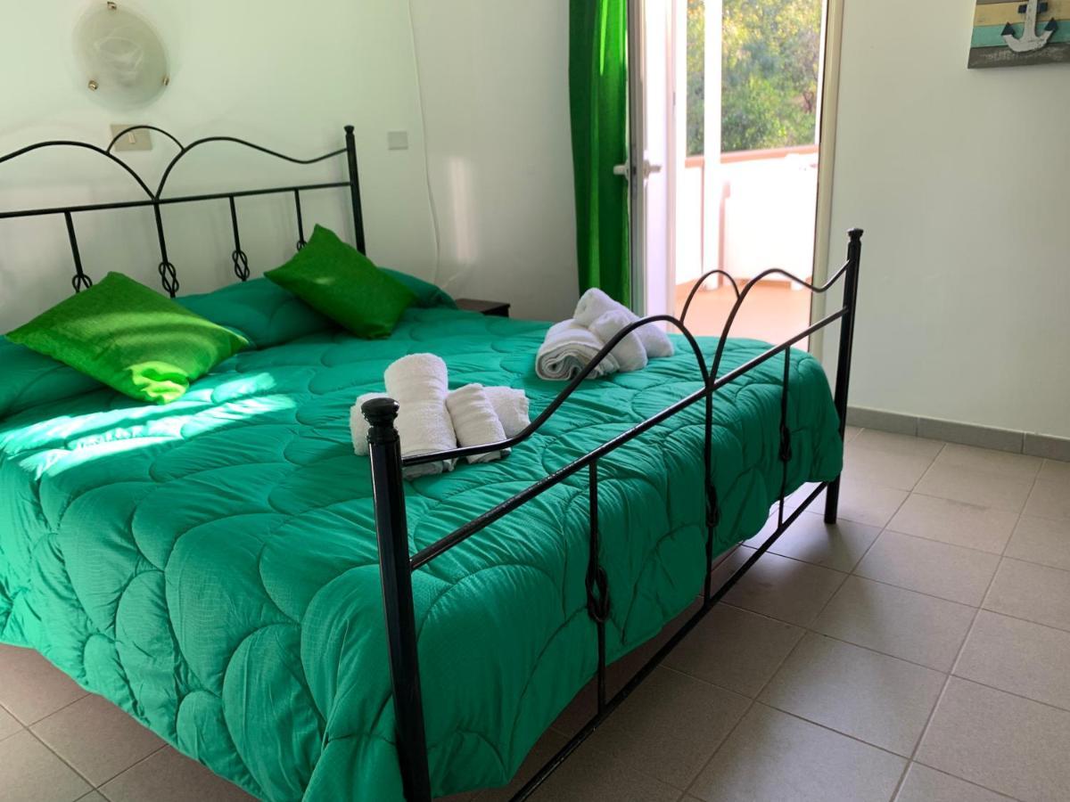 La Bussola Hotel Porto Palo Ngoại thất bức ảnh